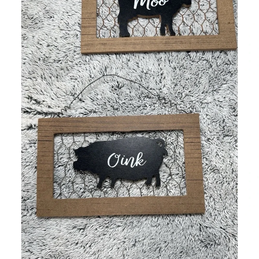 Farmhouse Hanging Wood Signs Chicken Pig Cow Rooster Rustic Decor